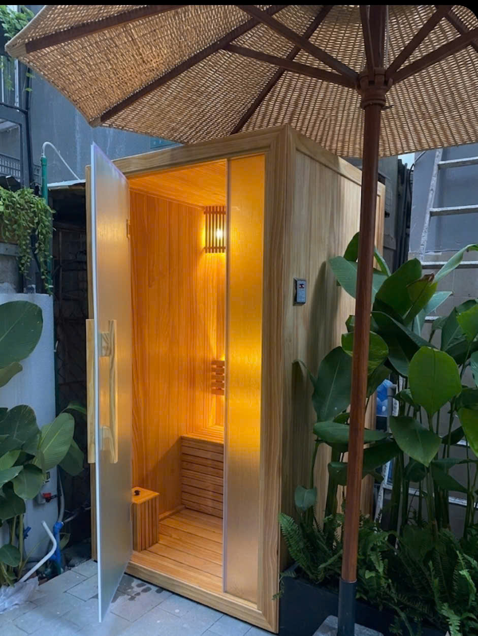 Mẫu sauna gia đình sử dụng gỗ thông Phần Lan cao cấp